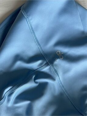 ALO Airlift Light Blue Leggings